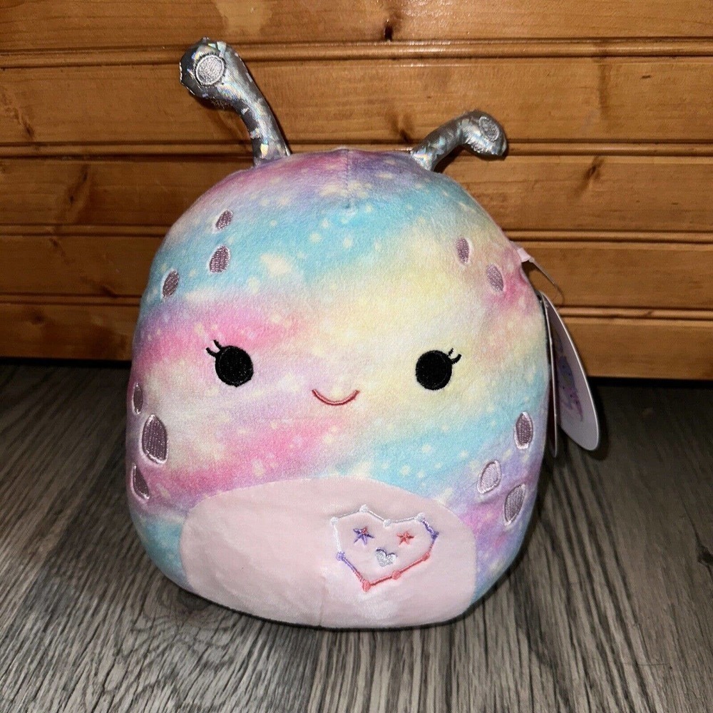 Squishmallow 8” Romina Valentine Day 2022 - Picture 1 of 9